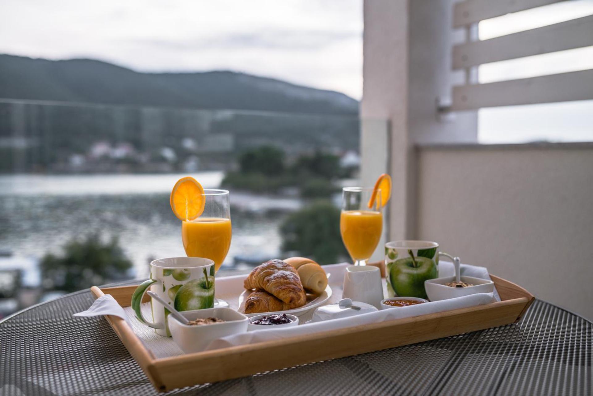 Apartments Holidays Roko Grebaštica Dış mekan fotoğraf