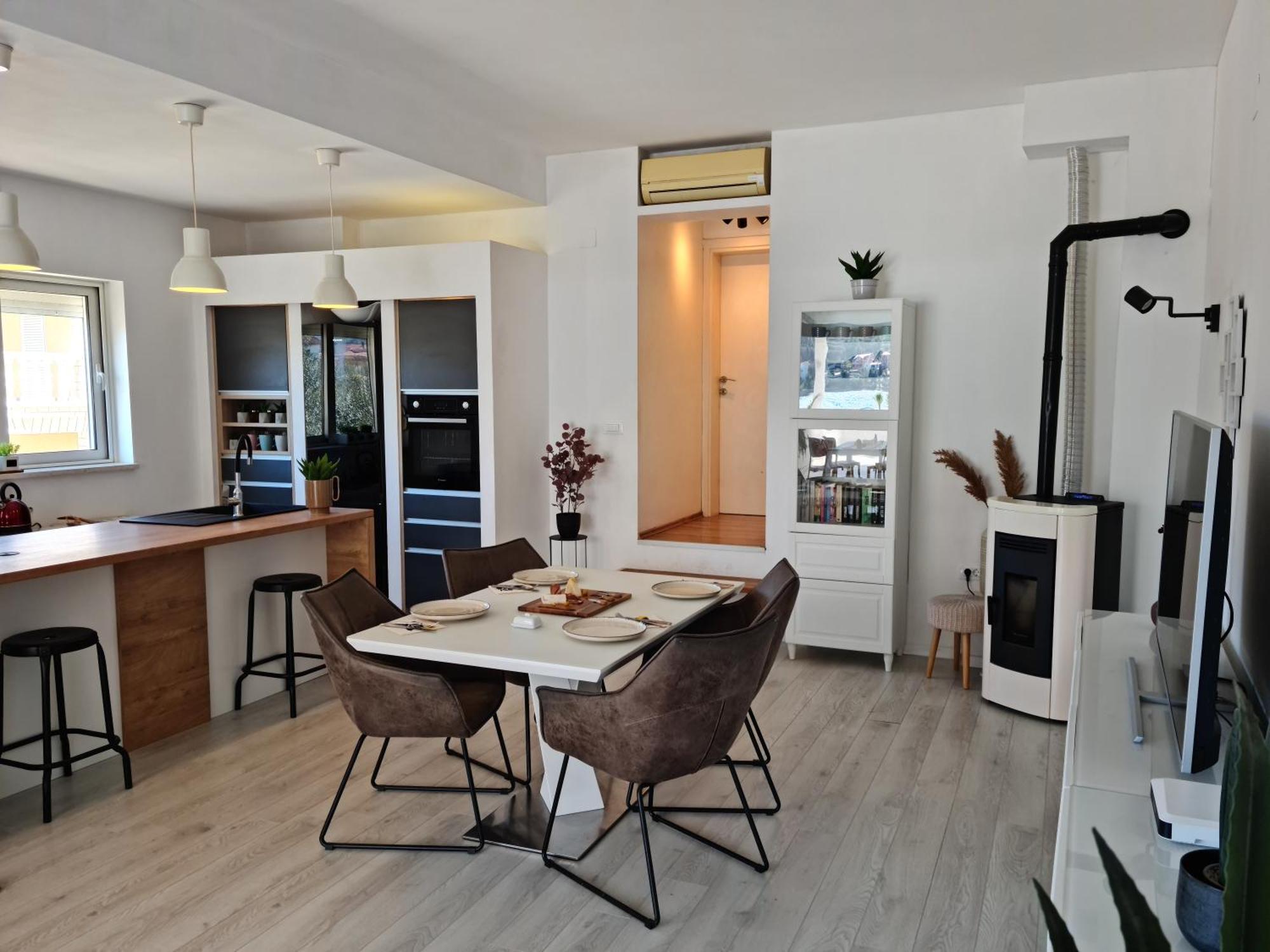 Apartments Holidays Roko Grebaštica Oda fotoğraf