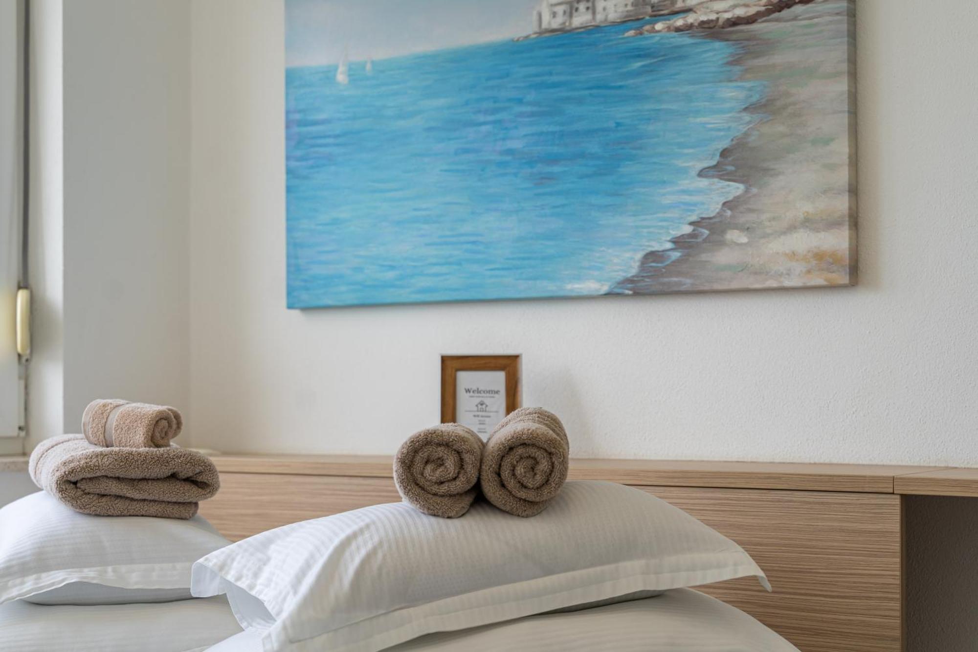 Apartments Holidays Roko Grebaštica Oda fotoğraf