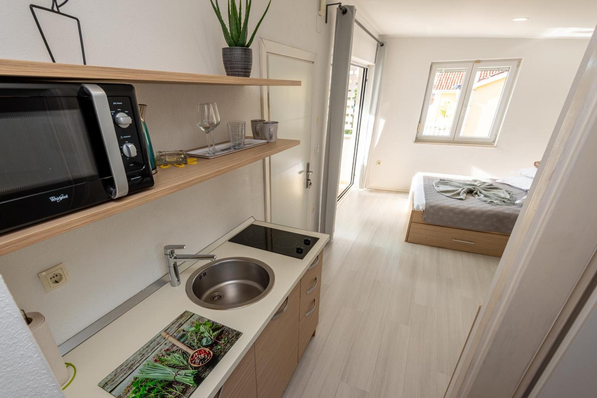 Apartments Holidays Roko Grebaštica Oda fotoğraf