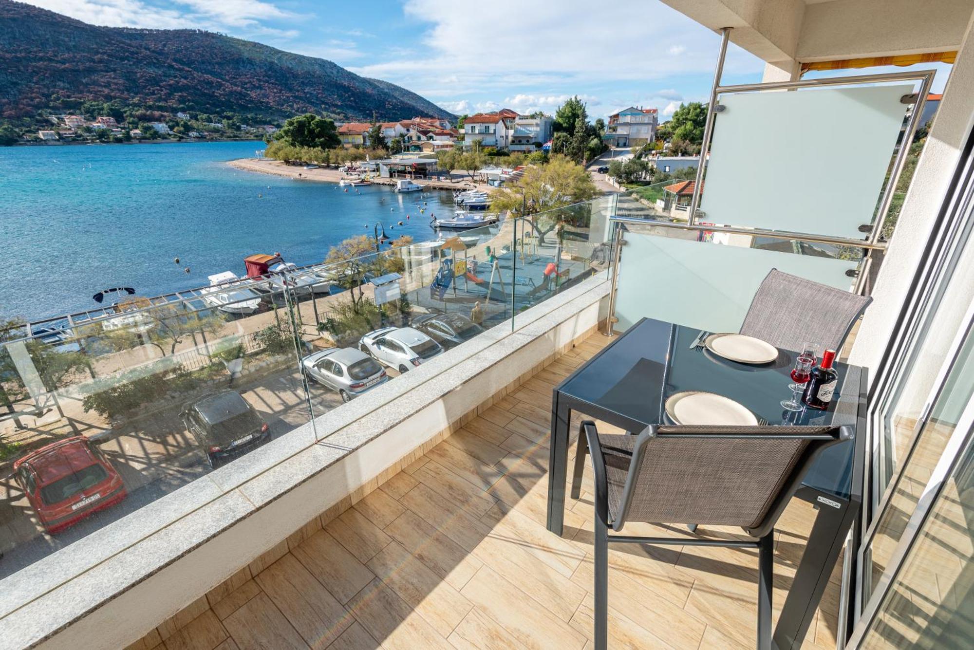 Apartments Holidays Roko Grebaštica Oda fotoğraf